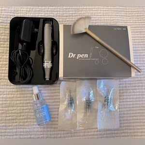 Dr. Pen Ultima - M8 auto microneedle system.